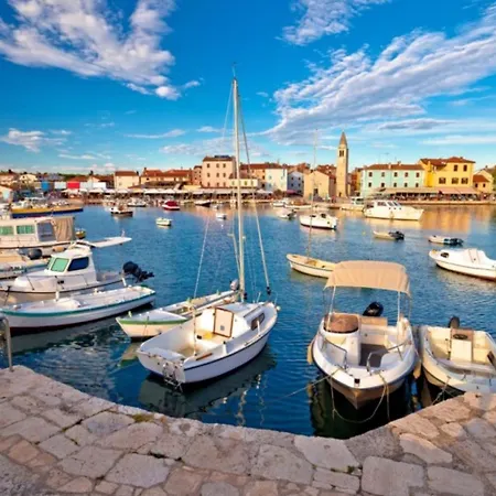 شقة Charming Coastal Gateway *