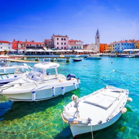 Charming Coastal Gateway * Fažana