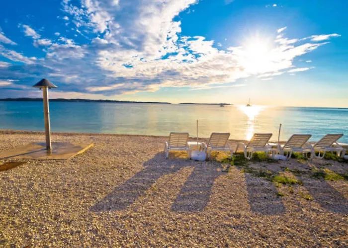 Charming Coastal Gateway Fažana